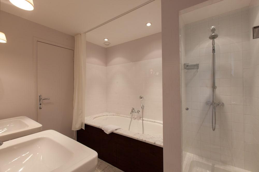 Hotel Le Y แซ็ง-ทรอเป ภายนอก รูปภาพ