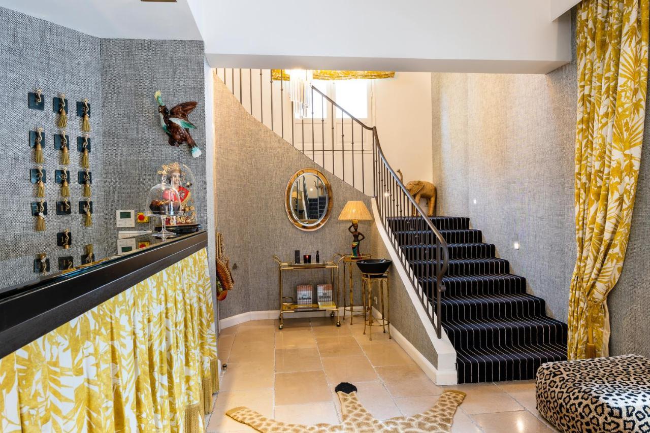 Hotel Le Y แซ็ง-ทรอเป ภายนอก รูปภาพ